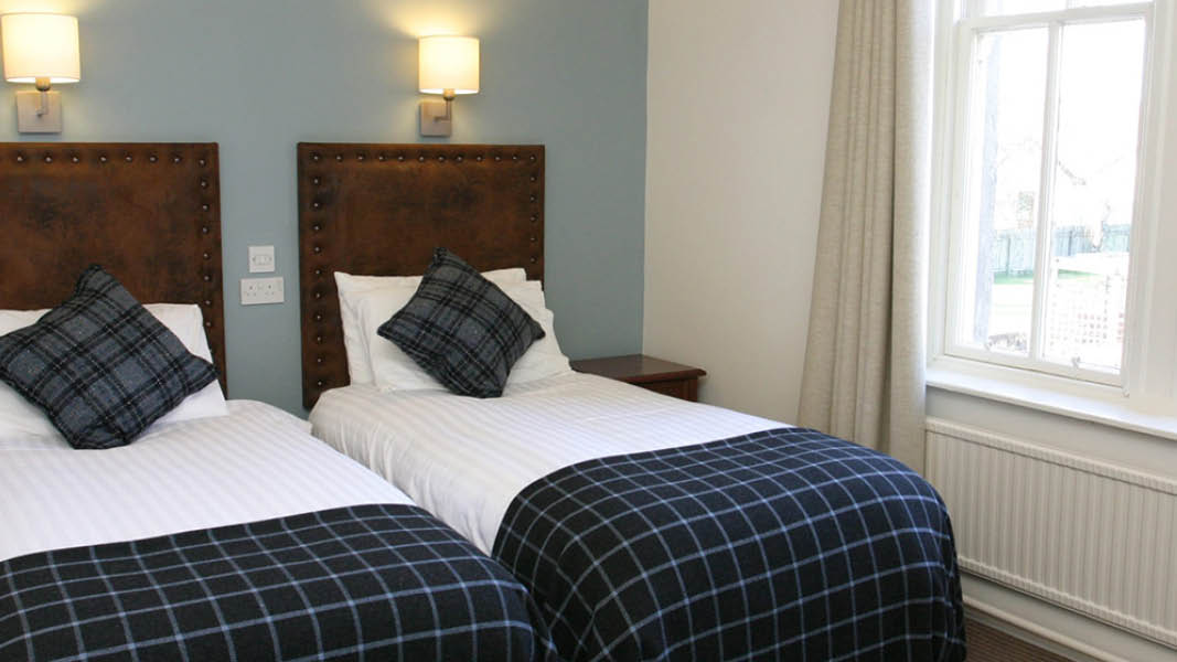 Dobbeltvrelse twin beds p Craiglynne Hotel